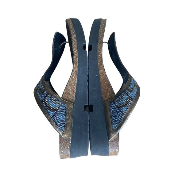 Donald J. Pliner Wedge Sandals Size 8 Penny Blue Beaded Leather Thong T Strap - Picture 4 of 13